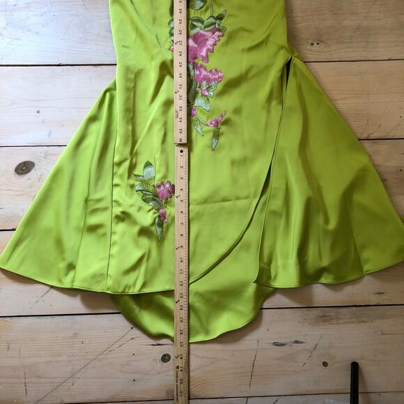 Fehaute NWT Women's Green Floral Embroidered Cap Sleeve Slit Sheath Maxi Dress 2 - Picture 10 of 10